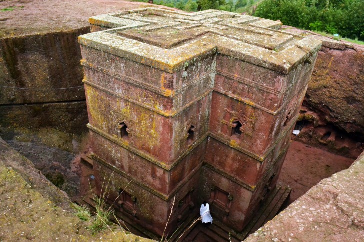 De kerk van de heilige Joris, Bet Giyorgis, in Ethiopië