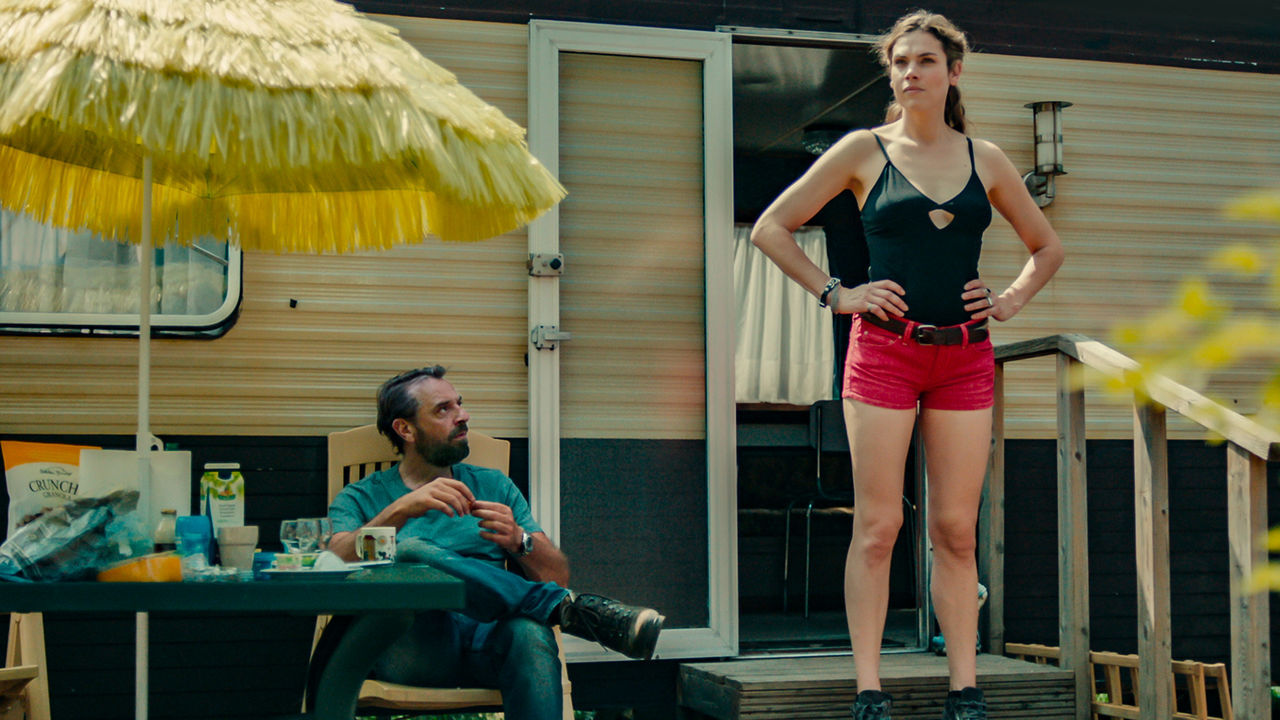 Films Et Séries Tv Avec Kim Adis Undercover saison 1 et 2 : la série culte sur Netflix